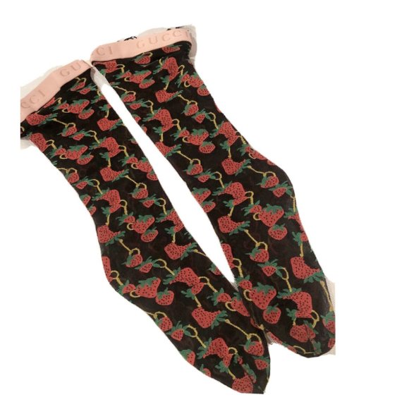 Gucci Strawberry Horse-bit Pattern Socks in Black - Picture 1 of 5